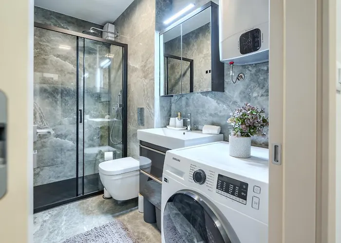 Luxury Modern North One Daire