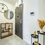 Lägenhet Luxury Modern North One *