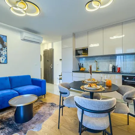 Luxury Modern North One Apartament Split
