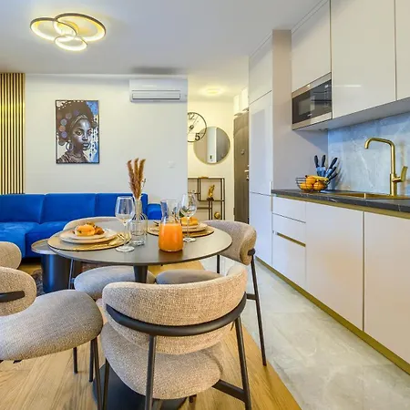 Luxury Modern North One *