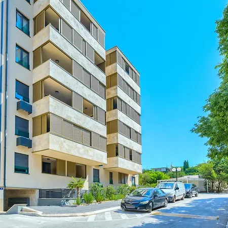 Apartament Luxury Modern North One