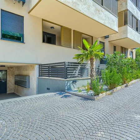 Luxury Modern North One * Split